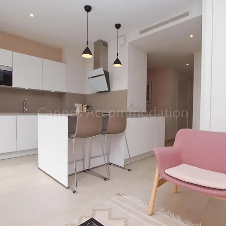 Montrachet Apartment